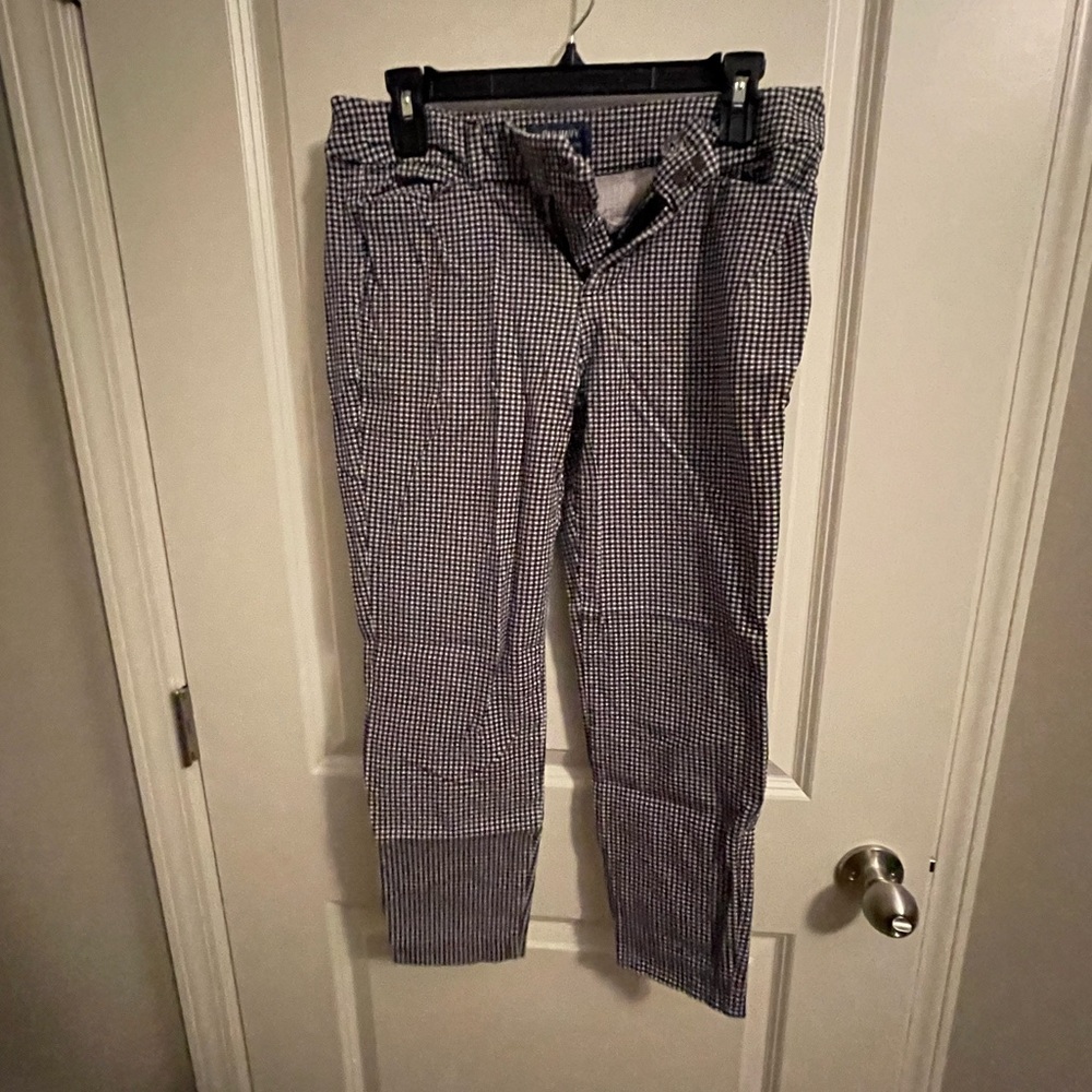 Black and White Check Old Navy Pixie Ankle Pants-Women’s Size 8